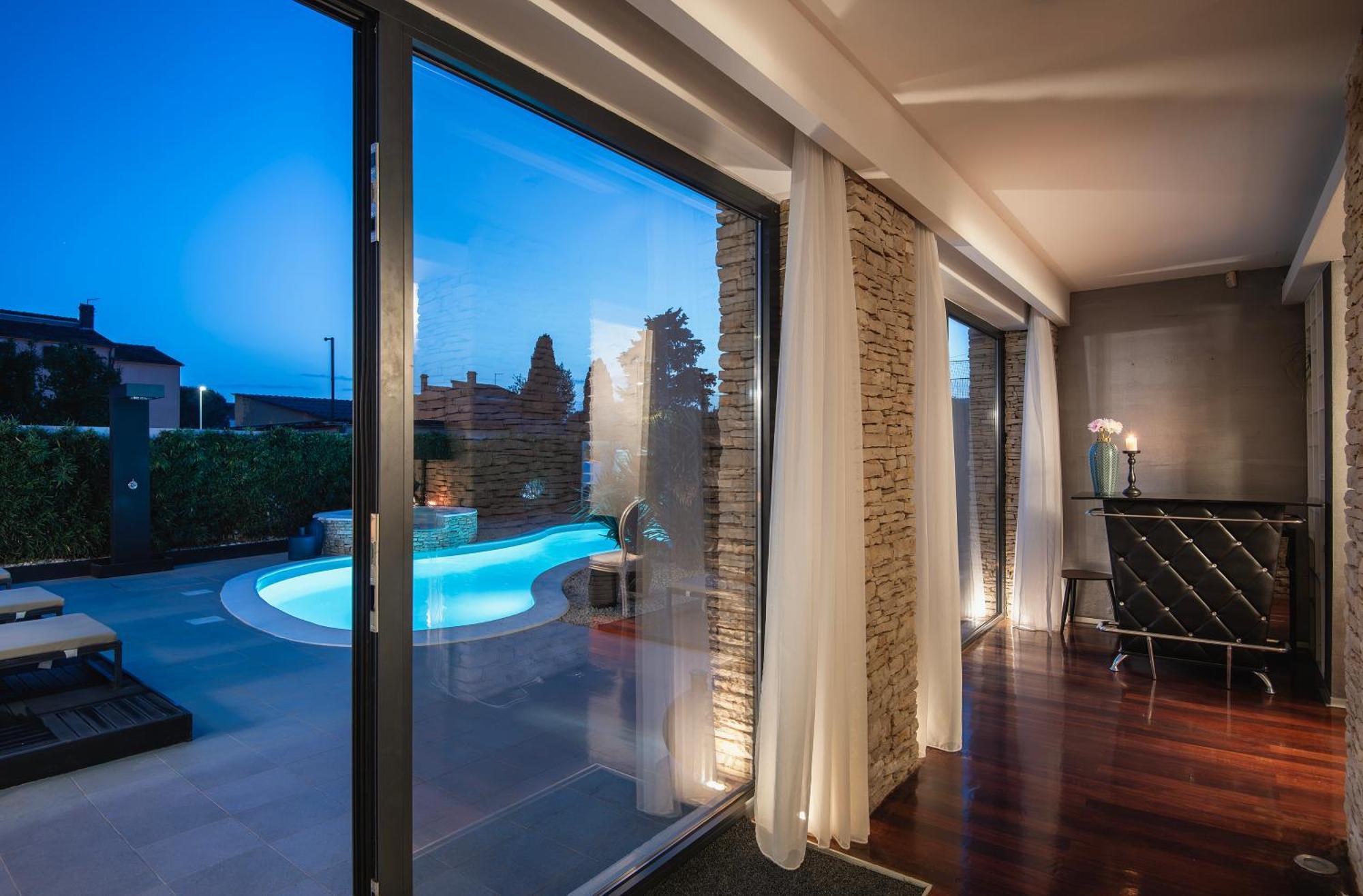 Boutique Hotel Chevalier By Bura Hotels - Adults Only Medulin Exteriér fotografie